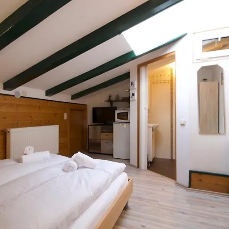 Valentina - By Alpen 아파트 *